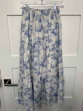Women’s Blue Floral Tiered Maxi Skirt - White & Blue